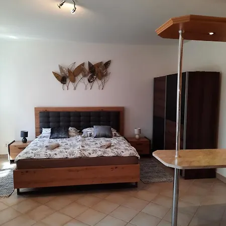 Crazy Frog Gambrinusz Ii. Appartement Hajdúszoboszló