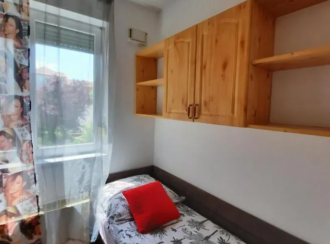 Crazy Frog Gambrinusz Ii. Apartment *